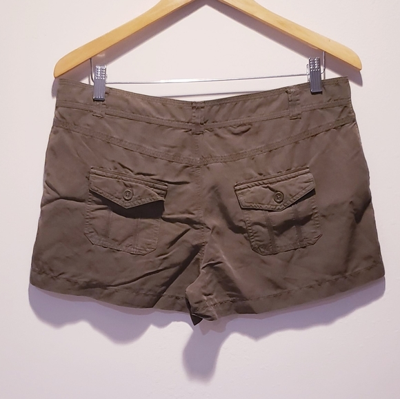 Forever 21 short pants size 31 - Picture 3 of 7